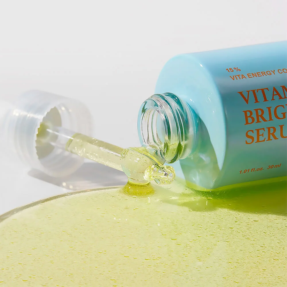 Осветляющая сыворотка с витамином C и пептидами SKIN&LAB Vitamin C Brightening Serum