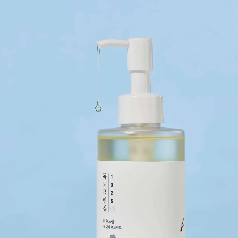 Лёгкое гидрофильное масло с морской водой Round Lab 1025 Dokdo Cleansing Oil