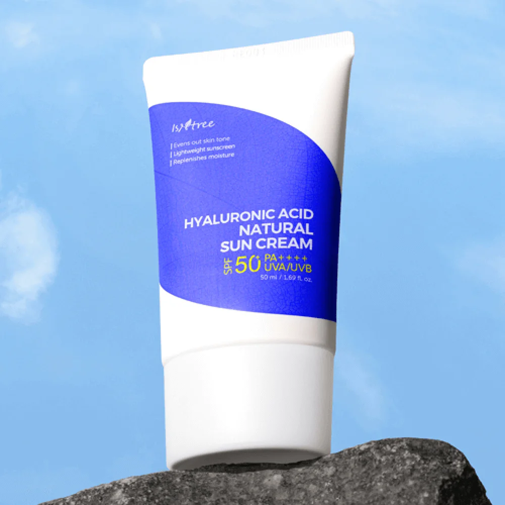 Увлажняющий минеральный солнцезащитный крем IsNtree Hyaluronic Acid Natural Sun Cream SPF50+ PA++++