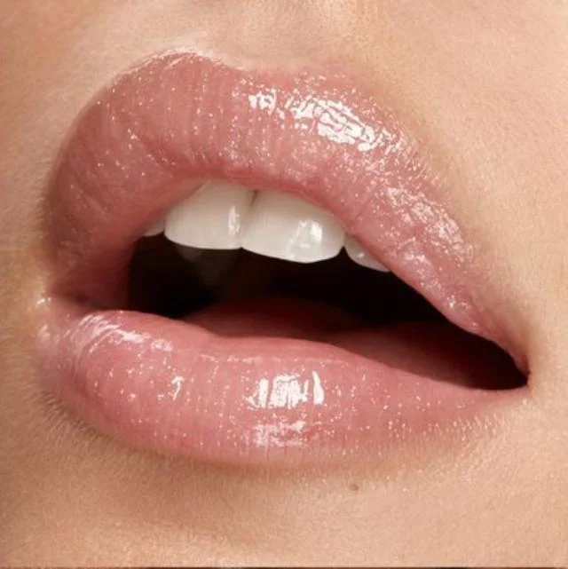 Лёгкий увлажняющий блеск KIKO 3d HYDRA LIP GLOSS 05 Pearly Pink 05