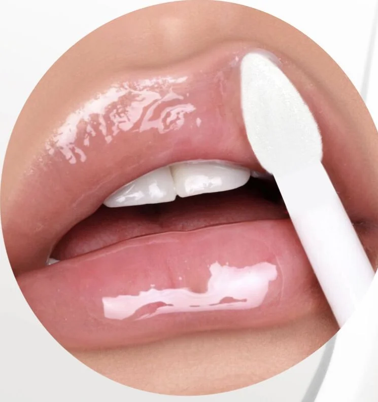 Блеск MONIC BEAUTY для губ Glam&Glow 01 Sheer