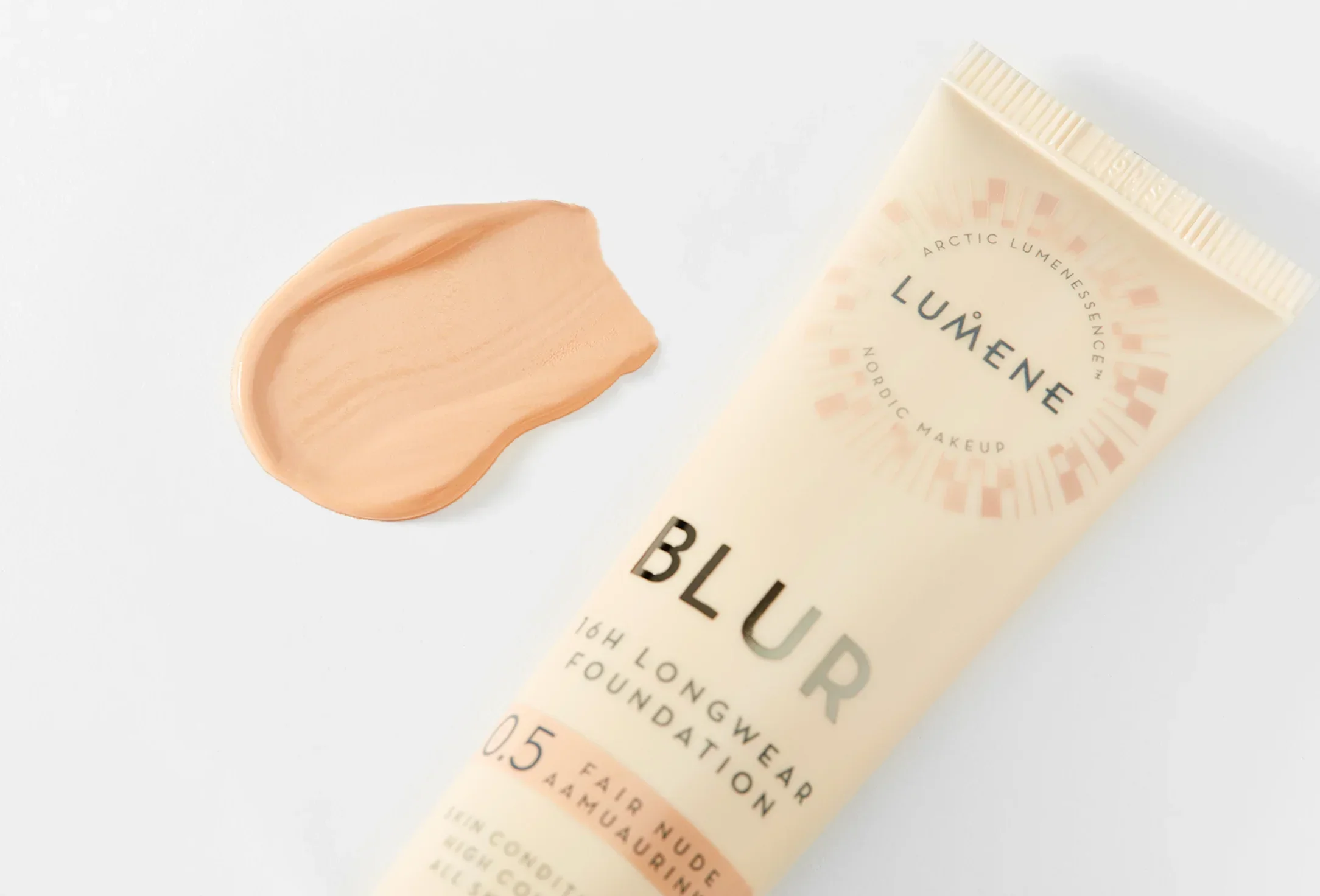 Устойчивый тональный крем 16 часов SPF 15 LUMENE Blur 0.5 fair nude 0.5,fair nude
