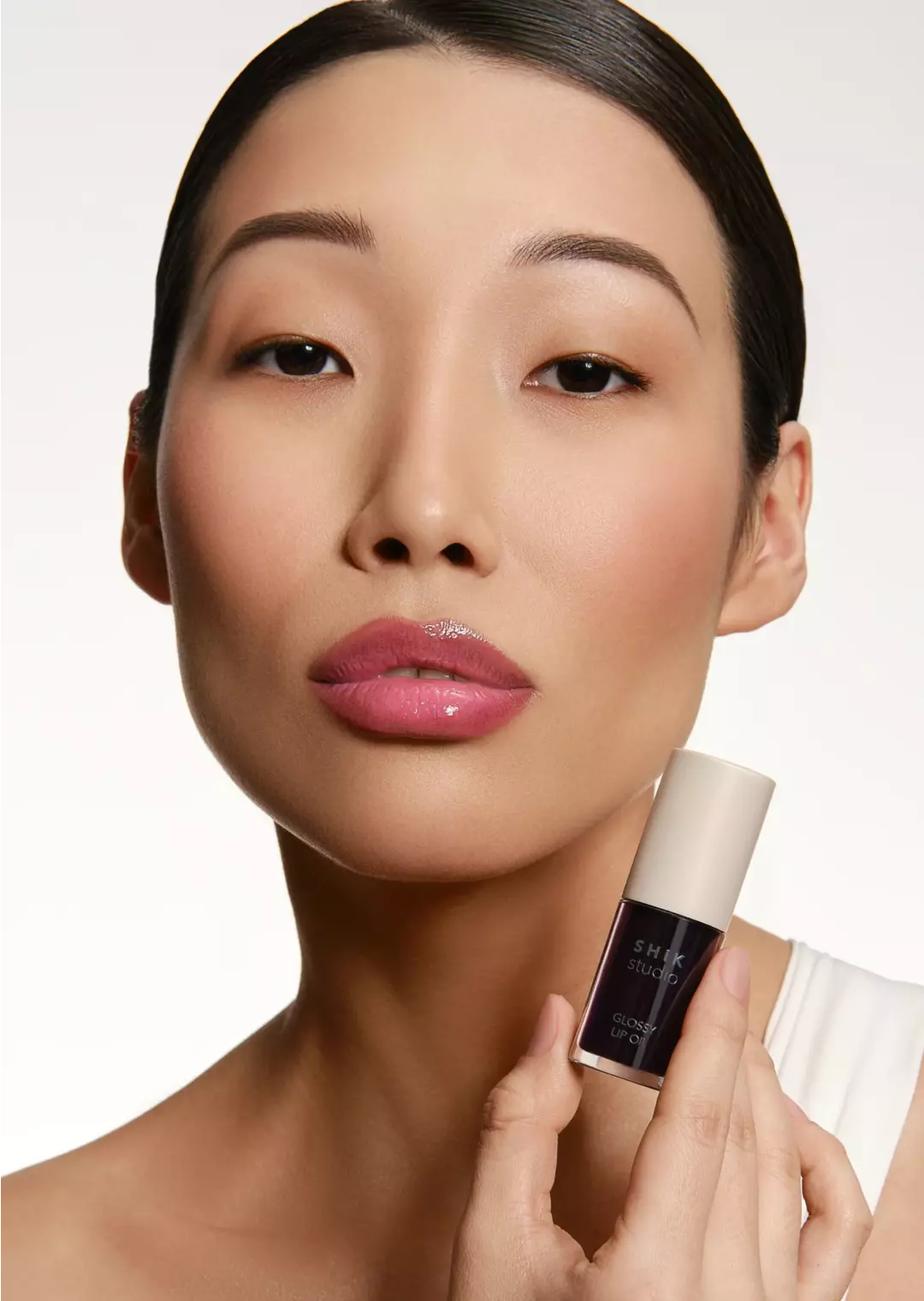 Масло-блеск для губ SHIK GLOSSY LIP OIL