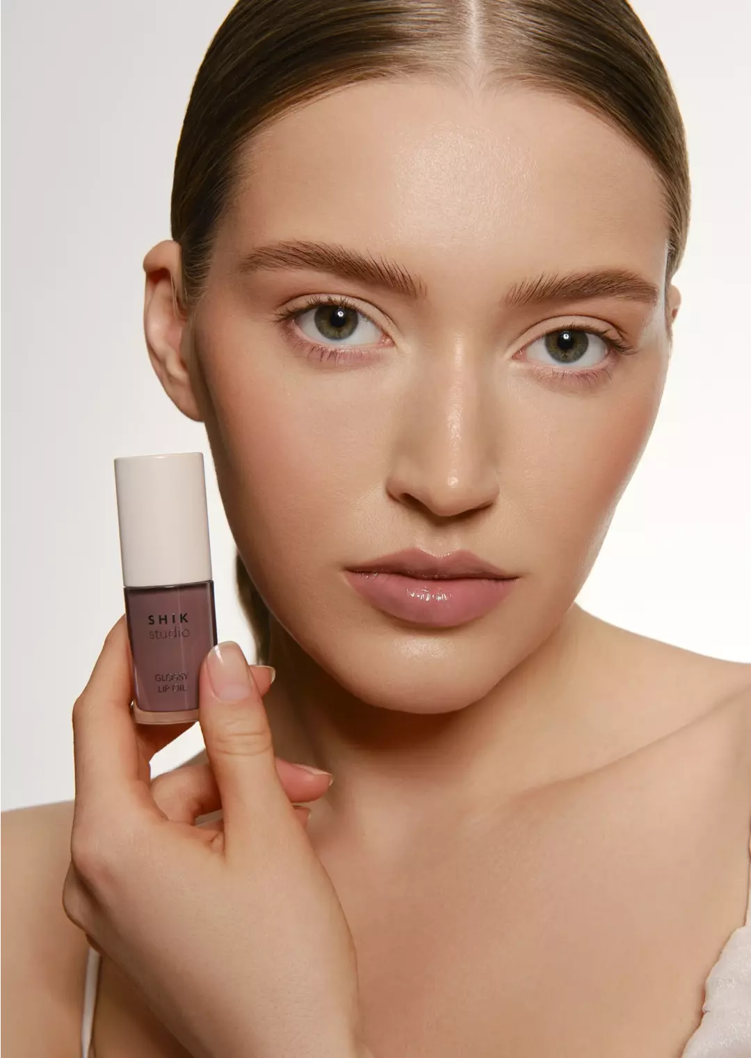 Масло-блеск для губ SHIK GLOSSY LIP OIL DUSTY ROSE 06