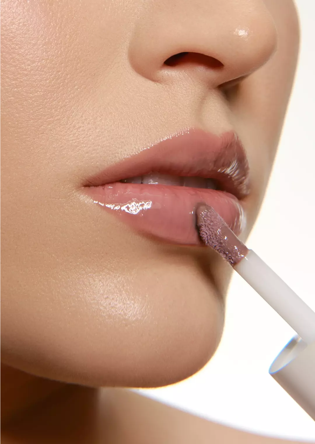 Масло-блеск для губ SHIK GLOSSY LIP OIL DUSTY ROSE 06