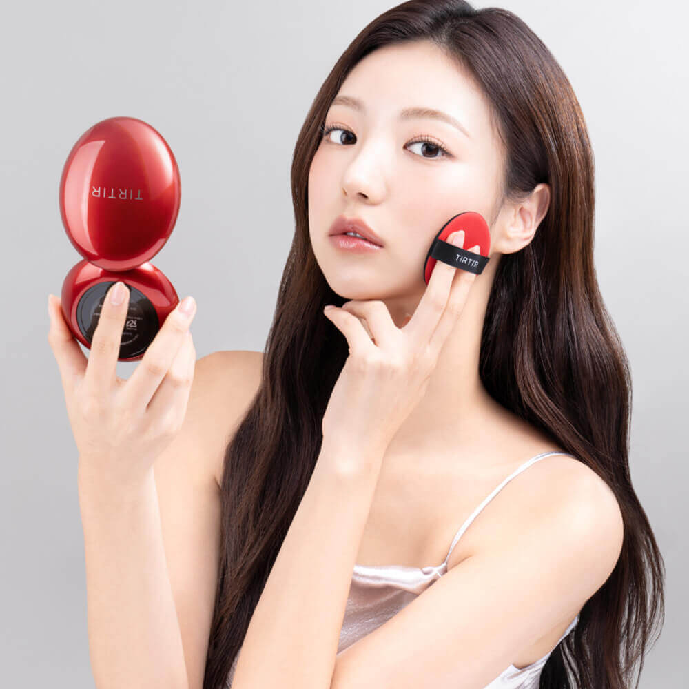 Стойкий кушон с полуматовым финишем TIRTIR Mask Fit Red Cushion 21N Ivory